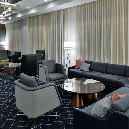 Courtyard By Marriott Raleigh Cary Crossroads Hotel Ngoại thất bức ảnh