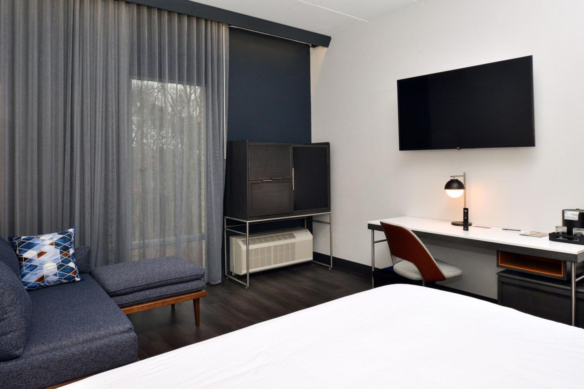 Courtyard By Marriott Raleigh Cary Crossroads Hotel Ngoại thất bức ảnh
